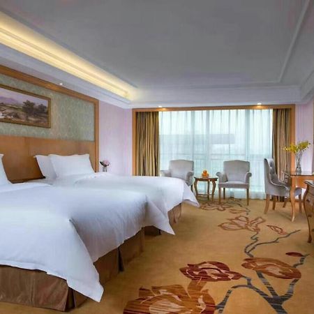 Vienna Hotel Guangzhou Baiyun Dongping Middle Road Zewnętrze zdjęcie