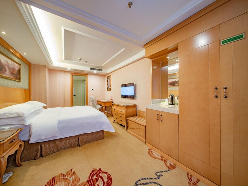 Vienna Hotel Guangzhou Baiyun Dongping Middle Road Zewnętrze zdjęcie