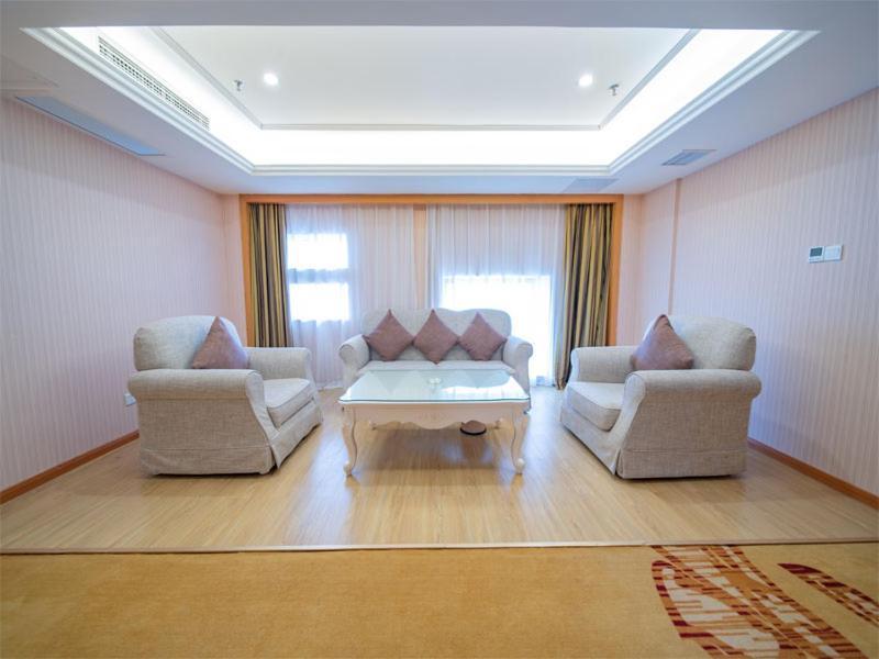 Vienna Hotel Guangzhou Baiyun Dongping Middle Road Zewnętrze zdjęcie