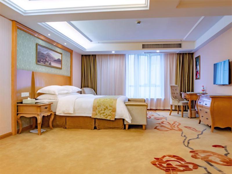 Vienna Hotel Guangzhou Baiyun Dongping Middle Road Zewnętrze zdjęcie