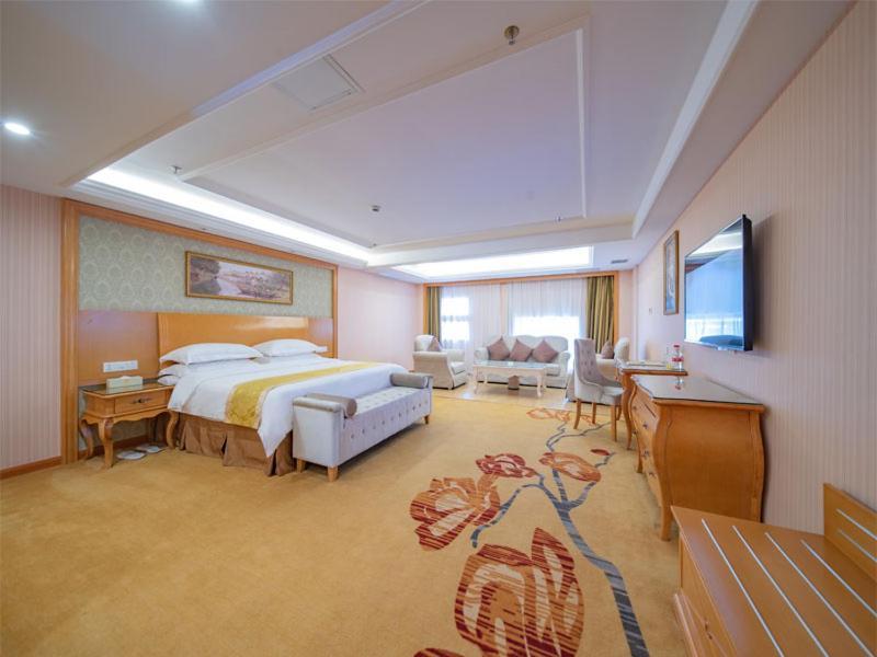 Vienna Hotel Guangzhou Baiyun Dongping Middle Road Zewnętrze zdjęcie