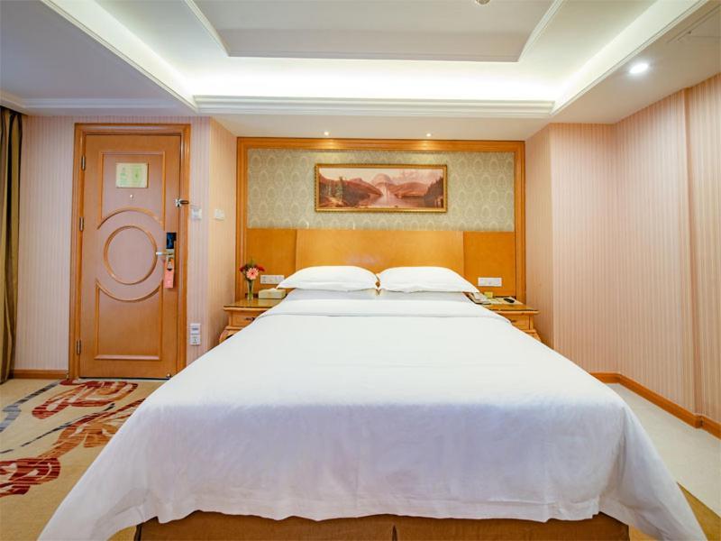 Vienna Hotel Guangzhou Baiyun Dongping Middle Road Zewnętrze zdjęcie